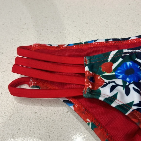 SHEKINI 2 piece Red and Floral Print Strappy Back Bikini; women size L - Picture 12 of 14